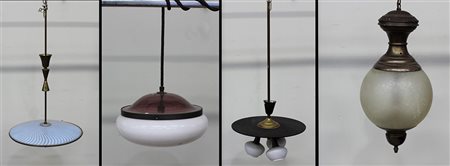Lotto composto da quattro lampade a sospensione di diverse manifatture. Anni...