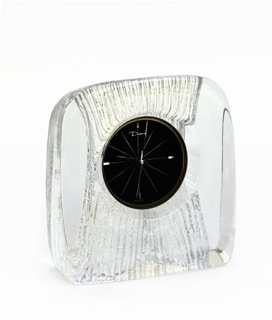 Daum Orologio da tavolo in vetro massello soffiato in stampo. Francia, anni...