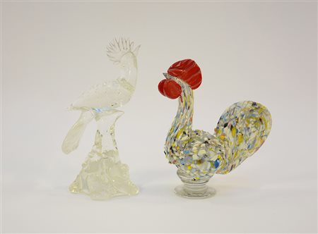 Manifattura di Murano. Lotto composto da due sculture raffiguranti gallo e...