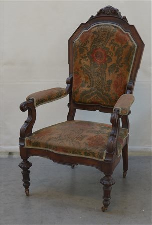 Poltrona con schienale a scudo, montanti sagomati e intagliati, piedi...