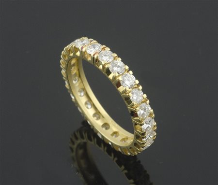 Fedina eternelle in oro giallo con diamanti taglio brillante per tot ca ct 2,30