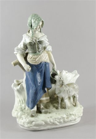 Amphora: grande gruppo in porcellana policroma raffigurante contadina con...