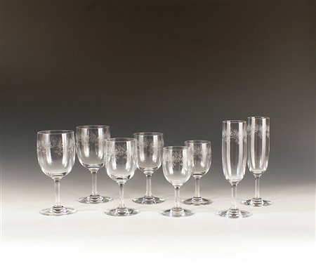 Servizio di bicchieri Baccarat composto da dodici bicchieri acqua, dodici...