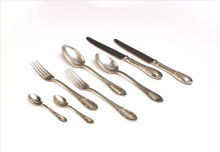 Lotto composto da 45 posate miste in argento, fogge, epoche e manifatture...