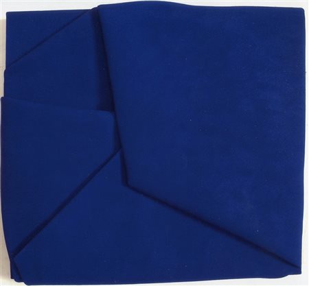 Cesare Berlingeri Oltremare piegato pigmento e acrilico su tela piegata...