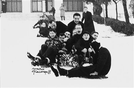 Mario Giacomelli (Senigallia 1925 - Senigallia 2000)Io non ho mani che mi...