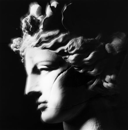 Mimmo Jodice (Napoli 1934) Scultura 1993 Stampa fotografica vintage alla...