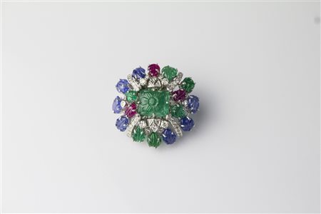 Spilla con diamanti, zaffiri, rubini e smeraldi. . . Spilla tutti frutti in...