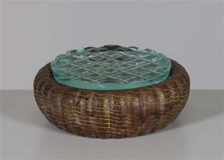 CHIESA PIETRO (1892 - 1948) Scatola in legno e cristallo molato, per Fontana...