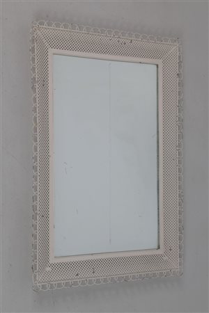 MANIFATTURA ITALIANA Specchio in metallo laccato e vetro, anni 50. -. Cm...