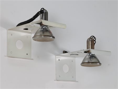 DIDONE EZIO (n. 1939) Coppia di lampade da parete in metallo laccato e...