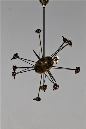 TORLASCO OSCAR Lampadario in ottone e metallo laccato, per Lumi anni 50. -....