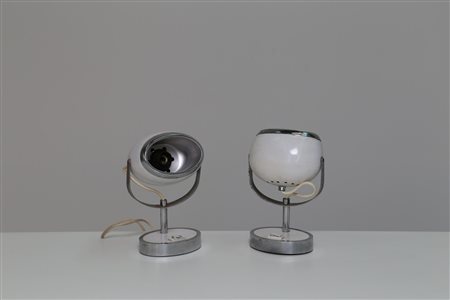 REGGIANI Attrib. Coppia di lampade da tavolo in metallo laccato e cromato...