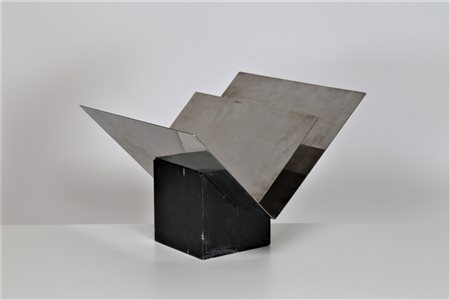 GRAMIGNA GIULIANA & MAZZA SERGIO Portariviste in acciaio e marmo per Krupp...