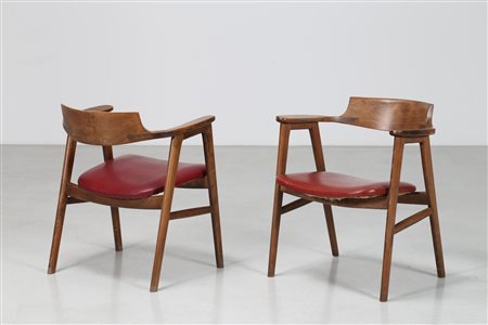 FRATELLI FORNASARIG Coppia poltroncine in faggio e skai rosso prod. F.lli...