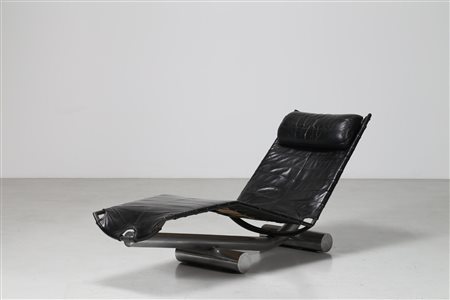 TUTTLE PAUL (1918 - 2002) Chaise lounge in metallo cromato e pelle originale,...