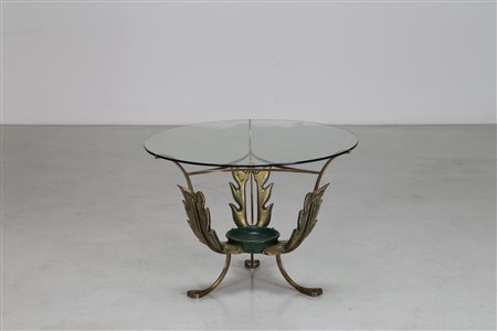 COLLI PIER LUIGI (1895 - 1968) Tavolino legno scolpito, ottone e cristallo,...