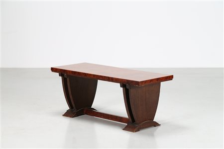 COLLI PIER LUIGI (1895 - 1968) Tavolino da fumo in legno e radica, anni 40....