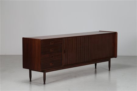 MANIFATTURA ITALIANA Credenza in palissandro, anni 60. -. Cm 220,00 x 82,00 x...