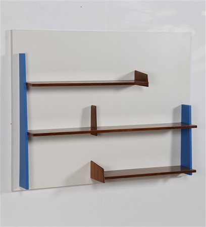 MANIFATTURA ITALIANA Libreria in noce e legno laccato, anni 50. -. Cm 134,50...