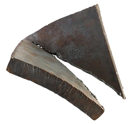 GIUSEPPE SPAGNULO (1936 - 2016) Ferro spezzato Scultura in ferro 14 x 27 x 31...