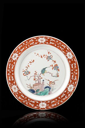 Manifattura di Pasquale Rubati, Milano 1770/80. Piatto tondo in maiolica con...