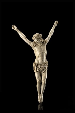 "Cristo" grande scultura in avorio firmata 'Putrino' al retro sulla coscia...