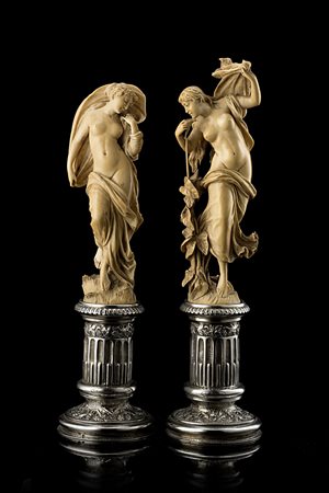 Scuola francese, secolo XIX "L'Aurore" e "Le Crépuscule" coppia di figure in...