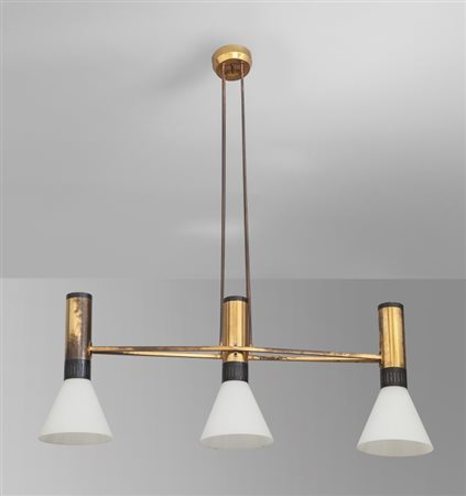 STILNOVO Una lampada a sospensione "1173", anni '60. Ottone lucido, alluminio...