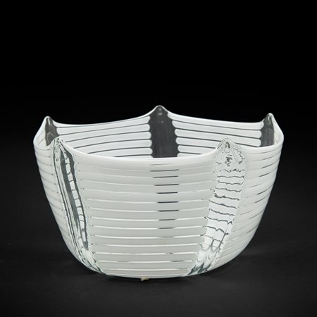 LAURA DE SANTILLANA, EOSUna coppa "Angelo a cinque", 1988. Canne bianche...