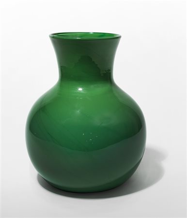 CARLO SCARPA, VENINI Un vaso della serie "i cinesi", modello "8553", circa...