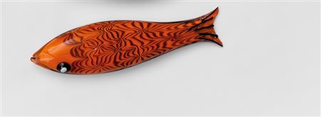 KEN SCOTT, VENINIPesce in vetro corallo con decoro fenicio nero, modello...