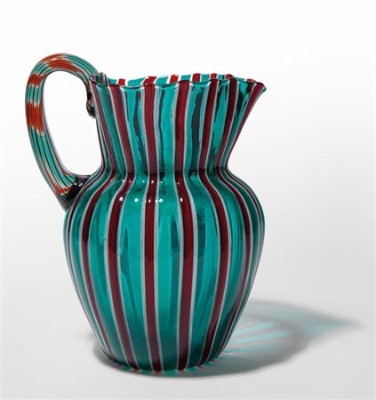 GIO PONTI, VENINIUna caraffa, circa 1946-1948. Vetro a canne di colore...