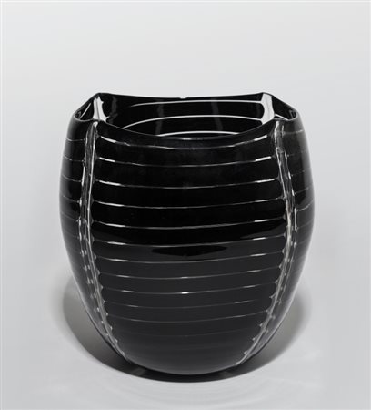 LAURA DE SANTILLANA, EOS Una coppa "Diavolo a quattro", 1987. Canne nere...