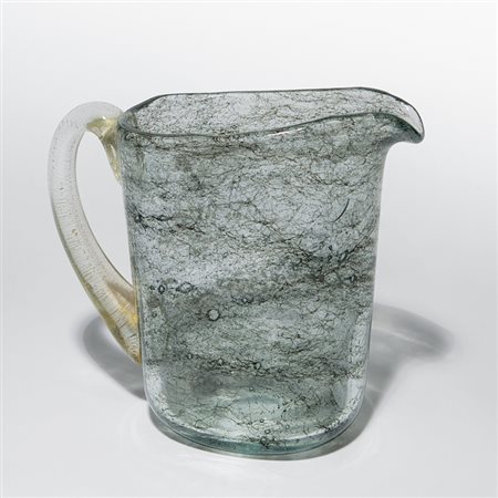 ERCOLE BAROVIER, FERRO TOSO BAROVIER Una caraffa in vetro "crepuscolo",...