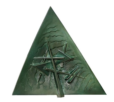 Arnaldo POMODORO (Morciano di Romagna 1926-06-23 ) Piatto triangolare 2003...