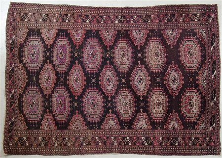 Tappeto Qashqai, cm. 140x193. Fine XIX secolo.