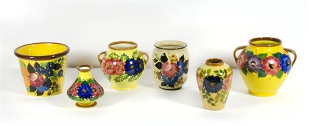 Galvani: lotto di 6 vasi in ceramica policroma. Marcati.