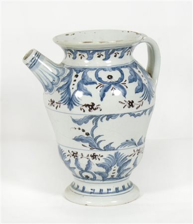 Albarello in maiolica decorato a motivi floreali, Italia settentrionale,...