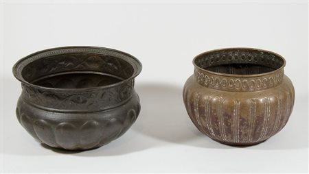 Lotto di 2 grandi portapiante in rame.