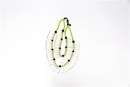 PAOLO BELLINI Collana a due giri in plexiglass trasparente e perline in simil...