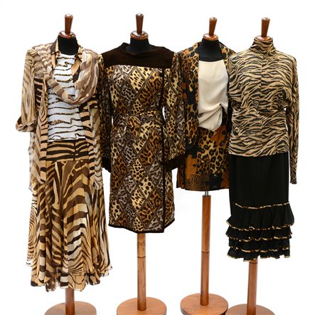 ANDRE VAN KLEE, MARINES e anonimiLotto comosto da un vestito, due giacchini,...