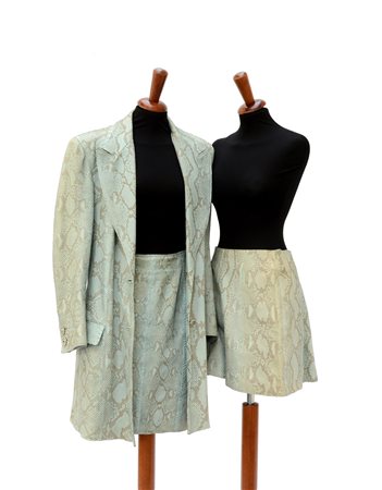 GIANNI VERSACE Lotto composto da completo, una gonna una minigonna e una...