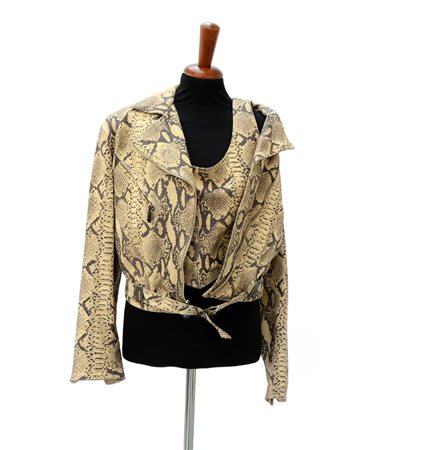 GIANNI VERSACE Lotto composto da chiodo e top stampa pitone in beige e nero...