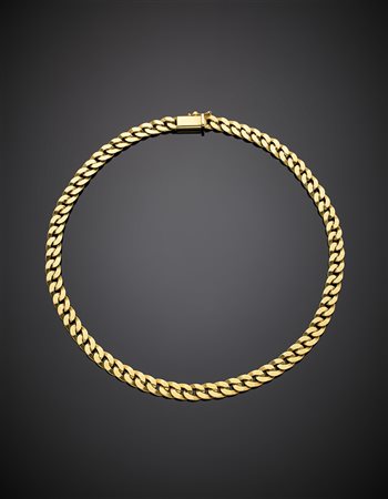 Collier in oro giallo a maglia groumette, g 49,40, lungh. cm 40...