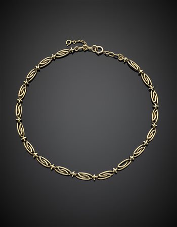 Catena in oro giallo con sicura, g 29,27, lungh. cm 41 circa.-ENYellow gold...