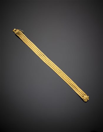 Bracciale in oro giallo a maglia lucida e satinata a quattro fili con...