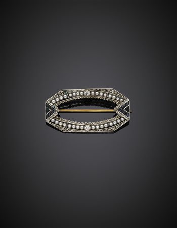 Broche in oro giallo e platino con piccoli diamanti a mezza rosetta,...