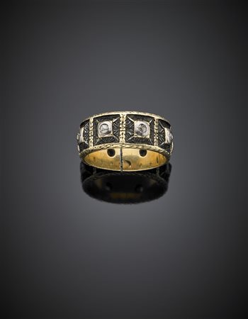 Anello a fascia come una fede in oro e argento, diamanti mezza rosetta...