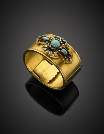 Bracciale rigido in oro giallo rifinito con turchesi diamanti mezza rosetta e...